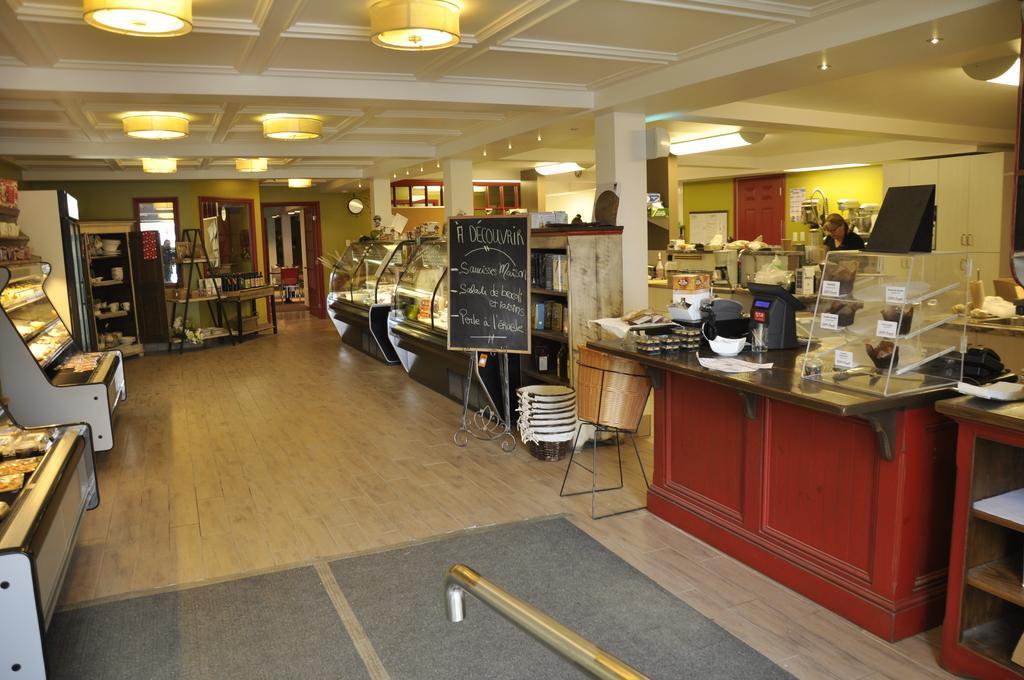 Hôtel Centre-Ville Montmagny Extérieur photo