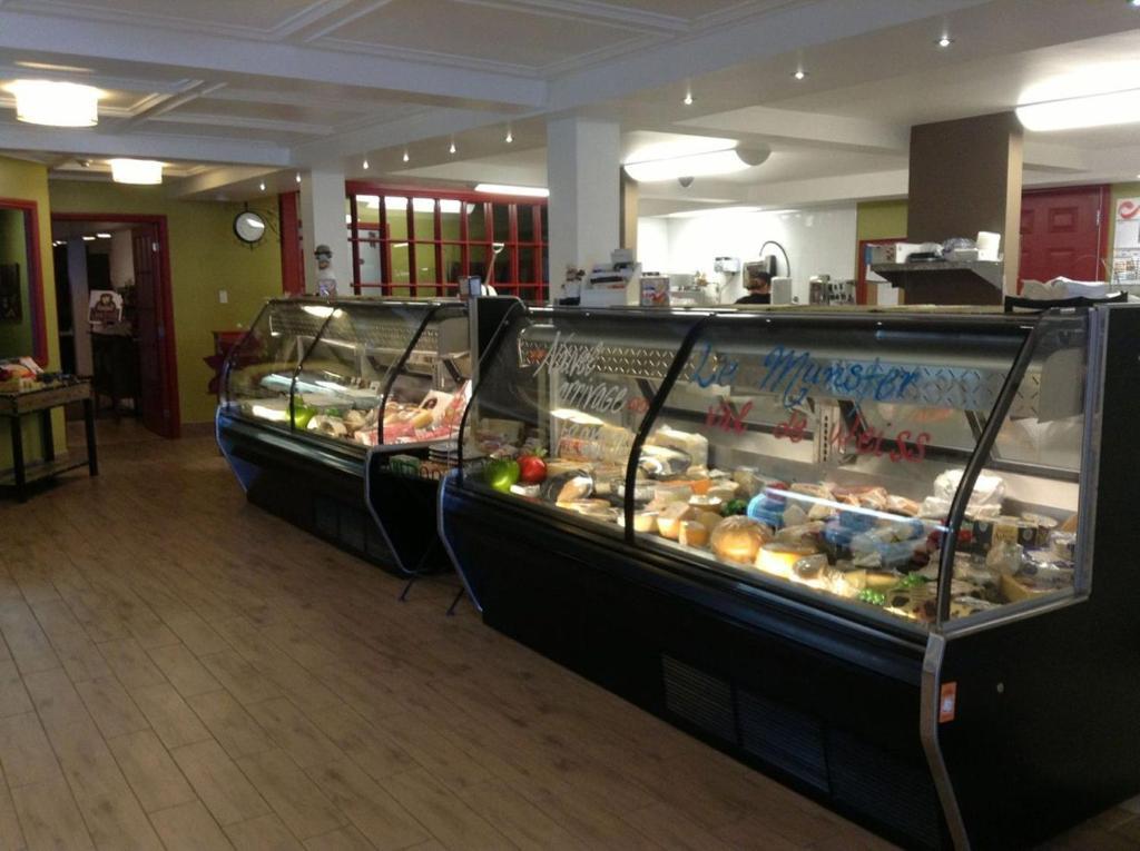 Hôtel Centre-Ville Montmagny Extérieur photo